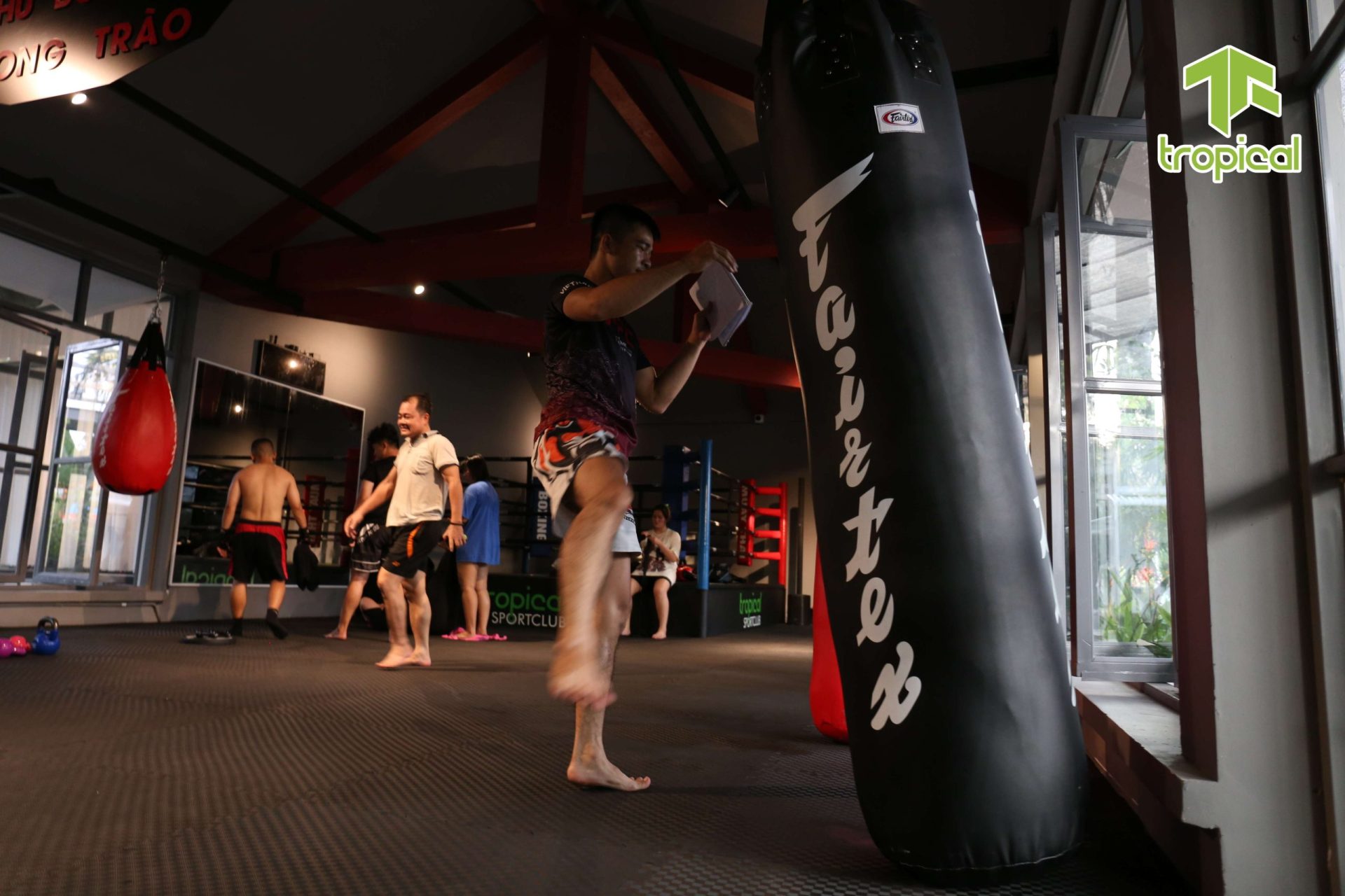 HLV PT Gym Rạch Giá Làm Mẫu