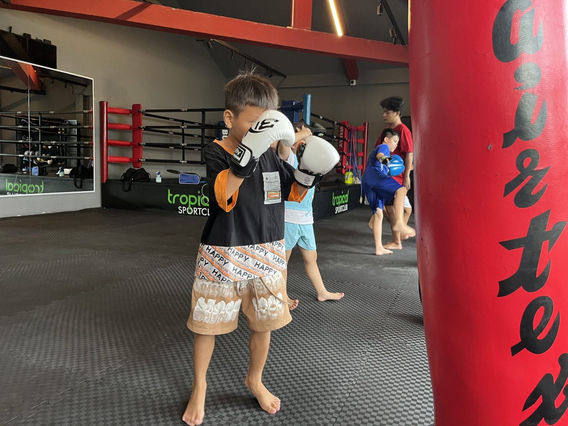Boxing Trẻ Em Rạch Giá tập luyện