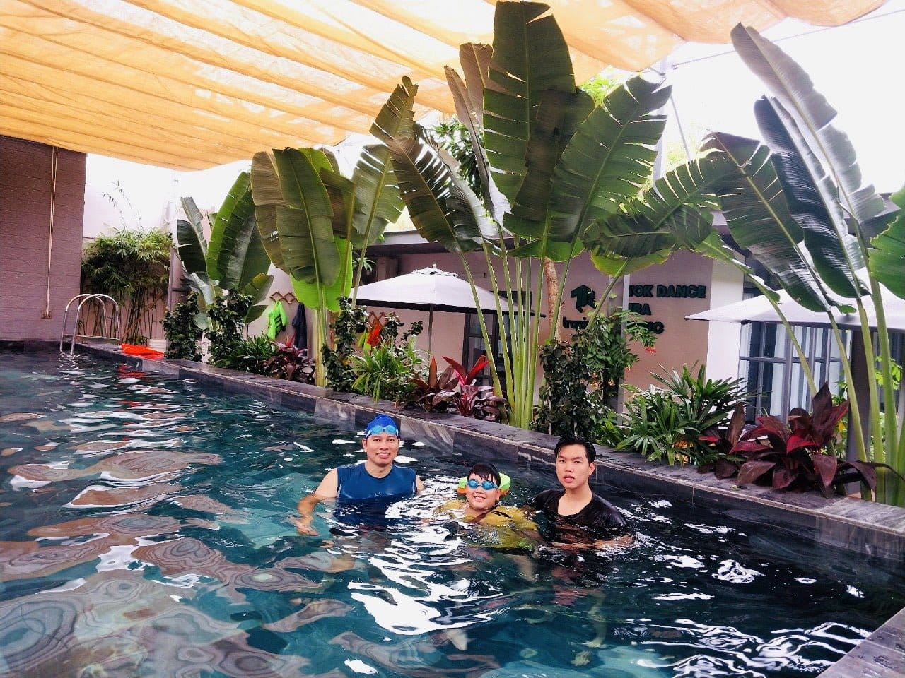 hồ bơi ở Rạch Giá