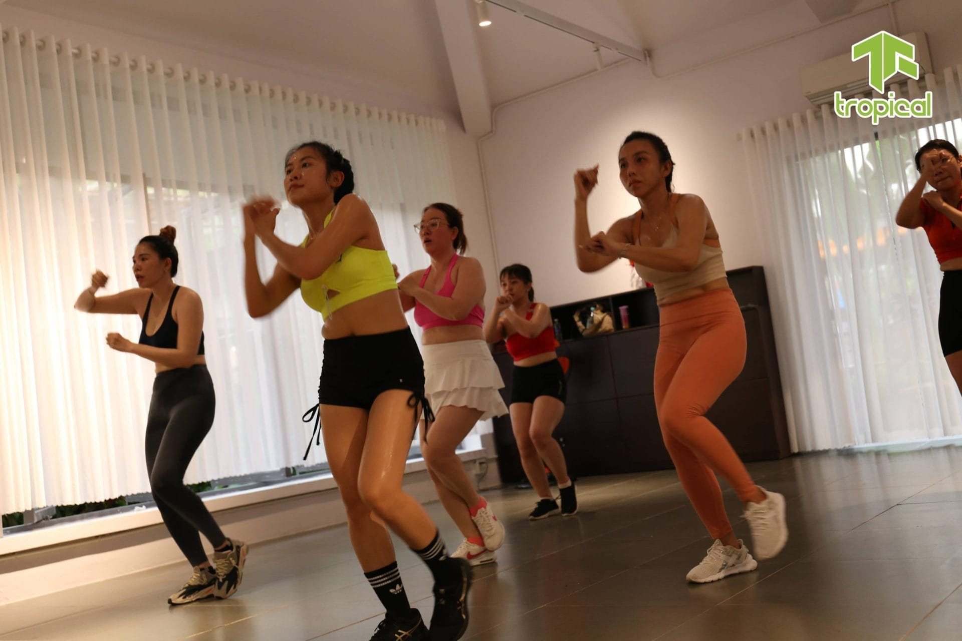 Phòng Gym Tropical Rạch Giá