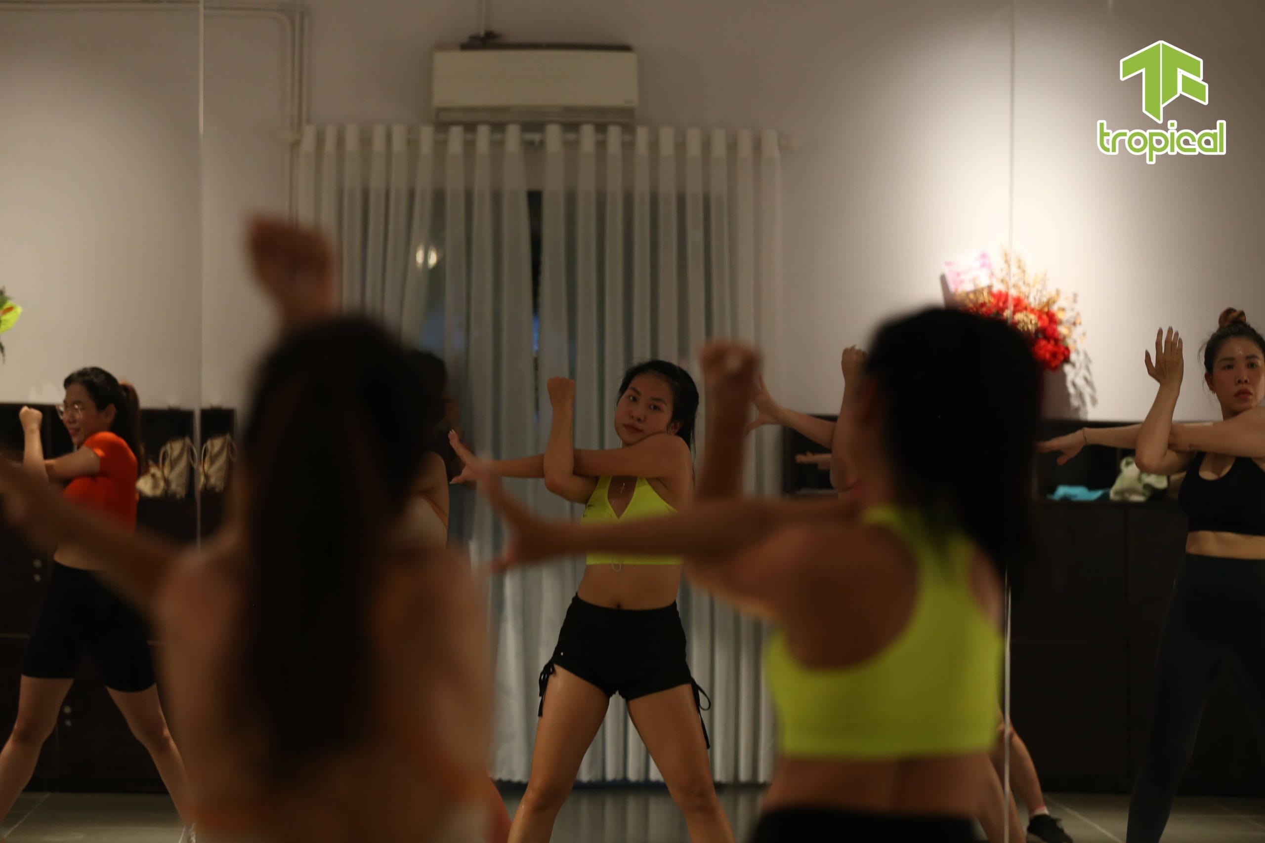 Tập thể dục nhịp điệu ở Rạch Giá